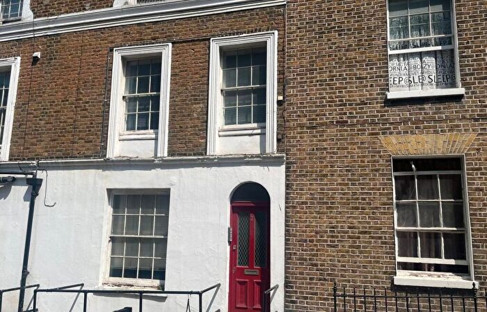 1 Bedroom Flat To Rent In Cliff Street, Ramsgate, Kent, CT11