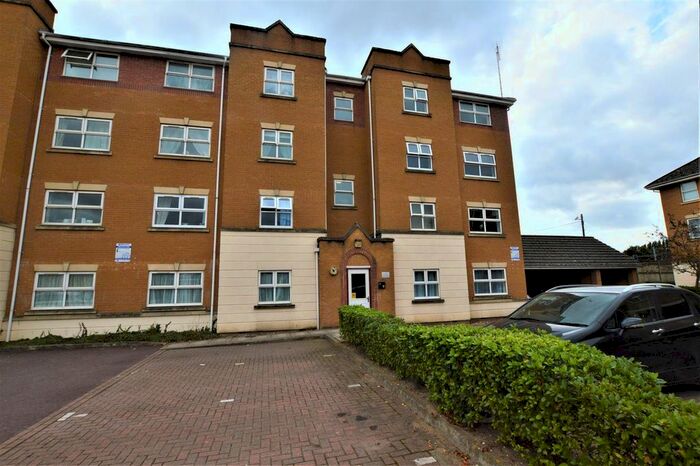 1 Bedroom Flat To Rent In Pickfords Gardens, Slough, SL1