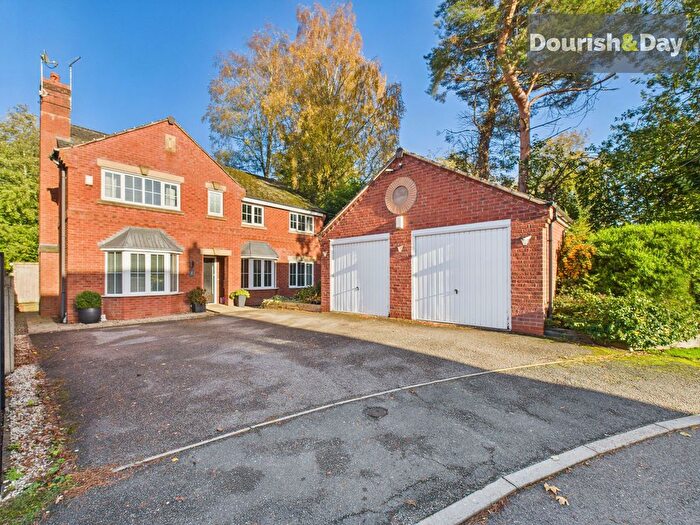5 Bedroom Detached House For Sale In Hemp Mill Walk, Loggerheads, TF9