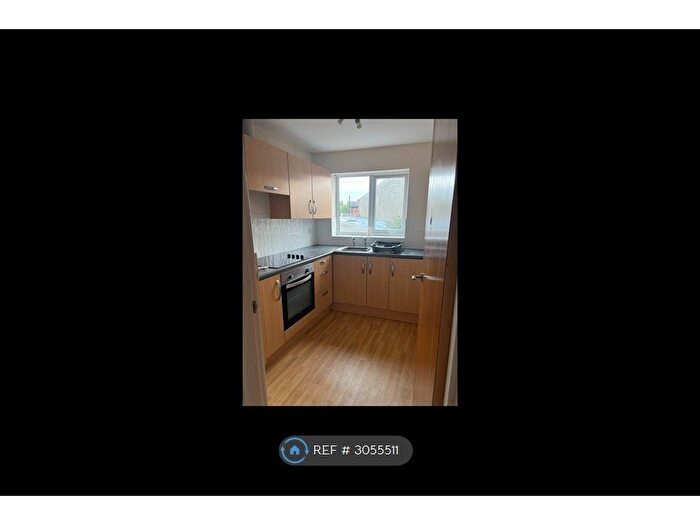 1 Bedroom Flat To Rent In Bolsover Street, Nottingham, NG15