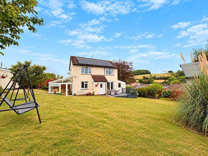 3 Bedroom Semi-Detached House For Sale In Claydon Close, Washford, Watchet, Somerset, TA23
