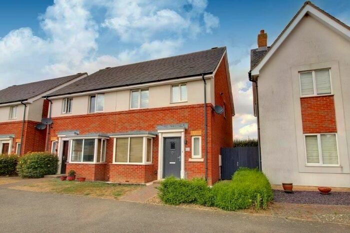 3 Bedroom Semi-Detached House To Rent In Magpie Court, Creeting Road, Stowmarket, IP14