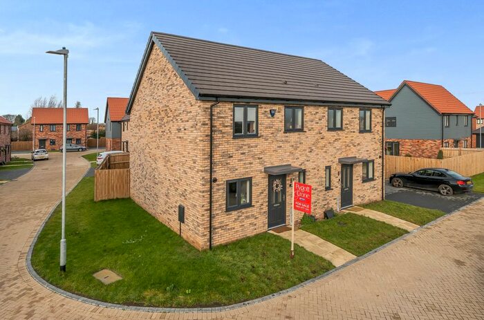 3 Bedroom Semi-Detached House For Sale In Balderson Court, Weston, Spalding, PE12