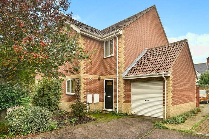 2 Bedroom Semi-Detached House To Rent In Chater Court, Deal, Kent, CT14