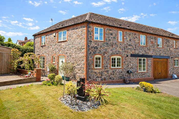 4 Bedroom Semi Detached House For Sale In Newtown Linford Lane, Groby, Leicester, Leicestershire, LE6