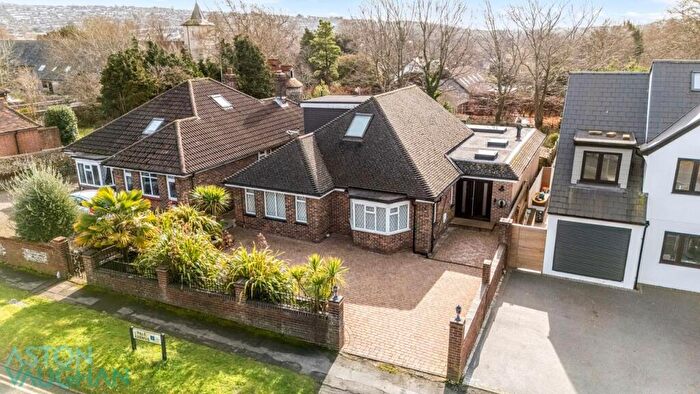 5 Bedroom Detached House For Sale In Vale Avenue, Brighton, BN1