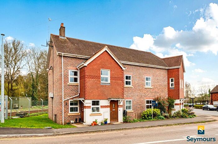 3 Bedroom Flat For Sale In Haywards Corner, Dorking Road, GU4