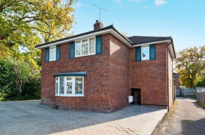 4 Bedroom Detached House For Sale In Brownhill Road, Chandler's Ford, Eastleigh, SO53