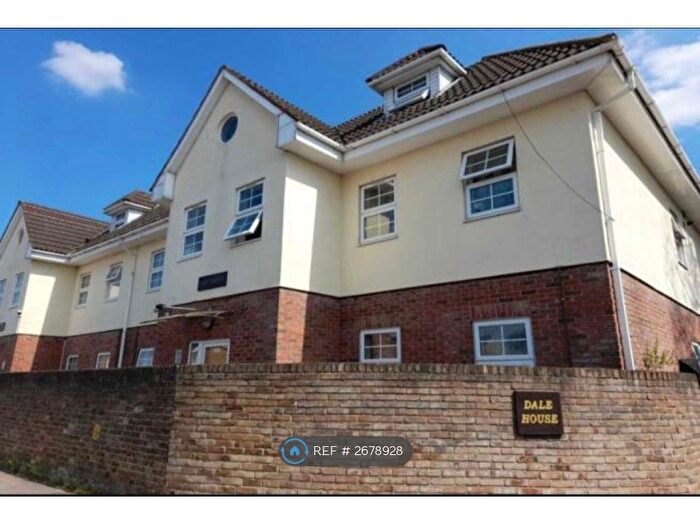 1 Bedroom Flat To Rent In Dale House, Langley, Slough, SL3