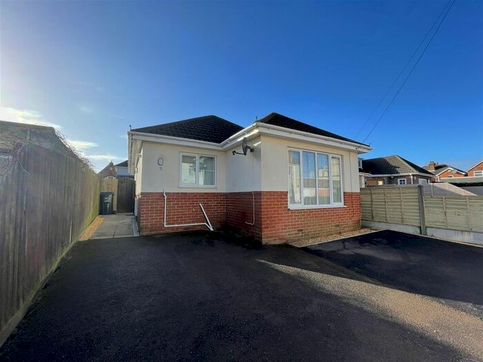 2 Bedroom Bungalow To Rent In Creech Road, Parkstone, Poole, BH12