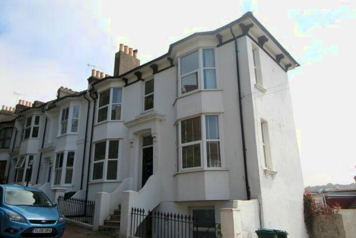 2 Bedroom Flat To Rent In Wakefield Road, Brighton, BN2