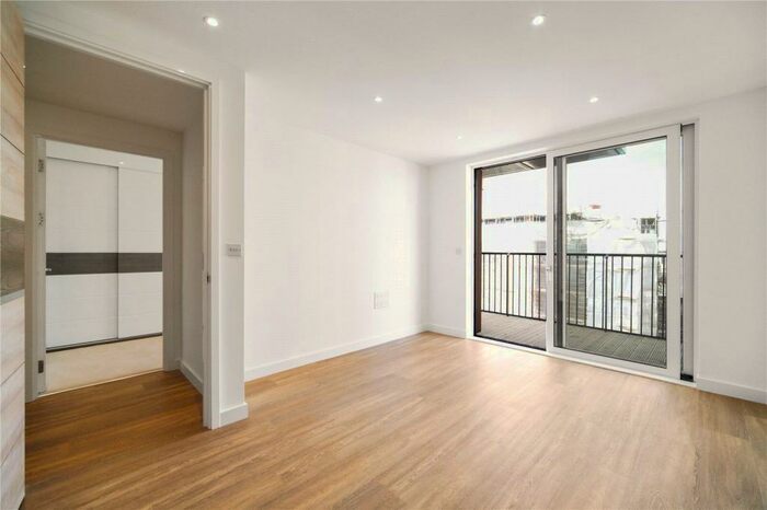 1 Bedroom Apartment To Rent In Whiting Way London, SE16