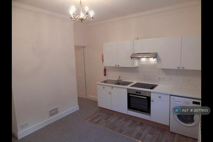 1 Bedroom Flat To Rent In Zinzan St, Reading, RG1