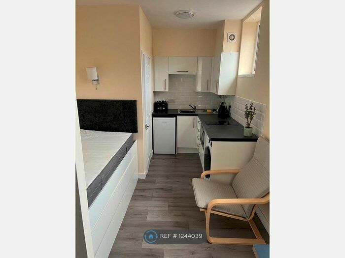 Studio To Rent In North Road, Durham DH1