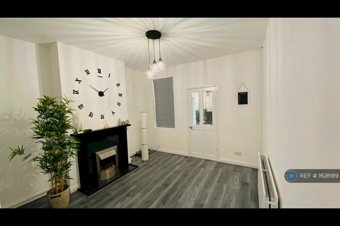 3 Bedroom Terraced House To Rent In Bolingbroke Road, Coventry, CV3