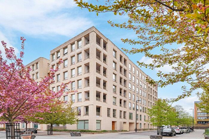 1 Bedroom Property To Rent In Casbeard Street, Barley Court, N4