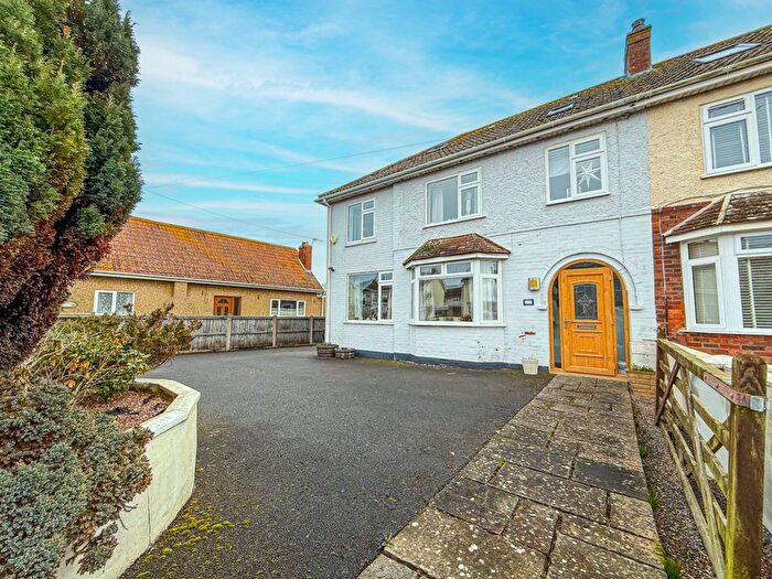 6 Bedroom Semi-detached House For Sale In Barton Road, Berrow, Somerset, TA8