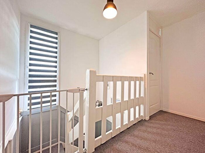 3 Bedroom End Of Terrace House For Sale In Ramsay Close, West Bromwich, B71