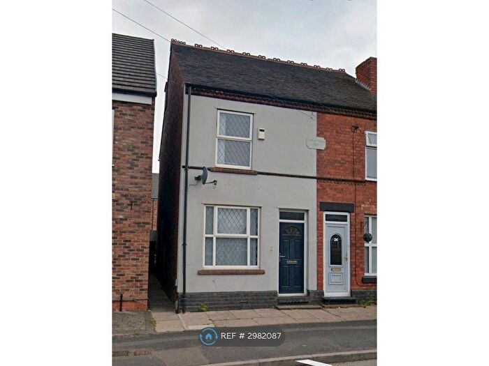 2 Bedroom Semi-Detached House To Rent In Brownhills Road, Walsall, WS8