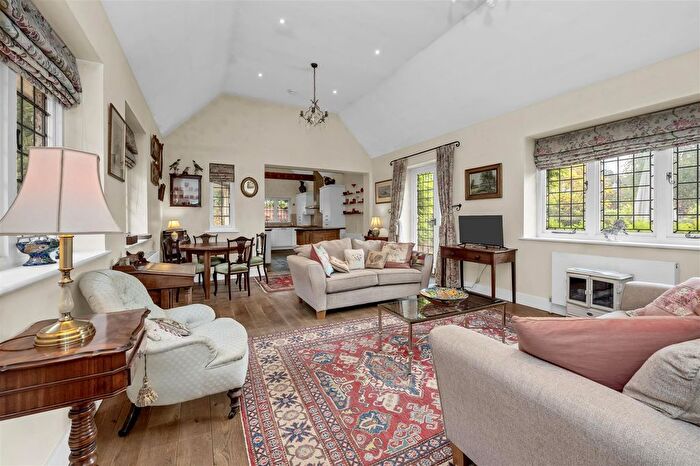 3 Bedroom Detached Bungalow For Sale In The Manor, Herringswell, IP28