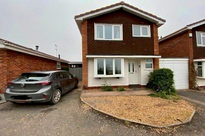 4 Bedroom Detached House To Rent In Wrenswood, Stafford ST17