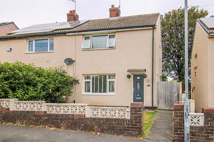 2 Bedroom Semi-Detached House For Sale In Partridge Crescent, Dewsbury, WF12