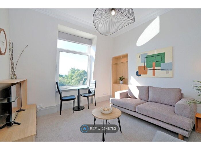 1 Bedroom Flat To Rent In Great Western Road, Aberdeen, AB10