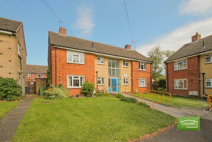 1 Bedroom Flat To Rent In Leyland Croft, Pelsall, WS3