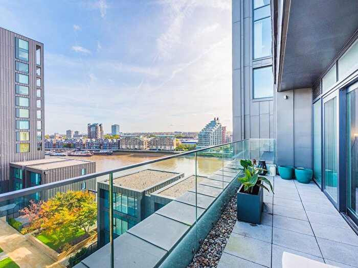 2 Bedroom Flat To Rent In Ravensbourne Apartments, Central Avenue, SW6