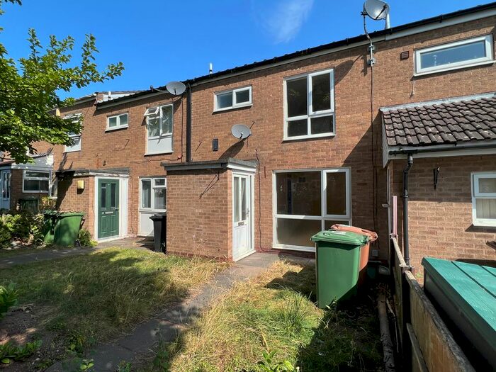 3 Bedroom Property To Rent In Hillman Grove, Birmingham, B36