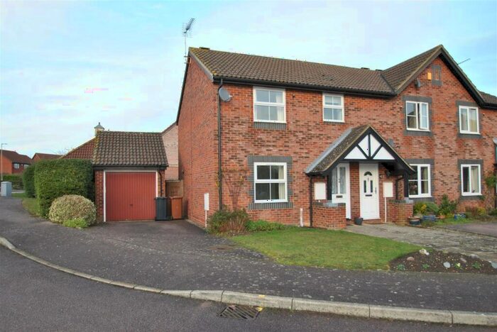 2 Bedroom Semi-Detached House To Rent In Peasmead, Buntingford, SG9