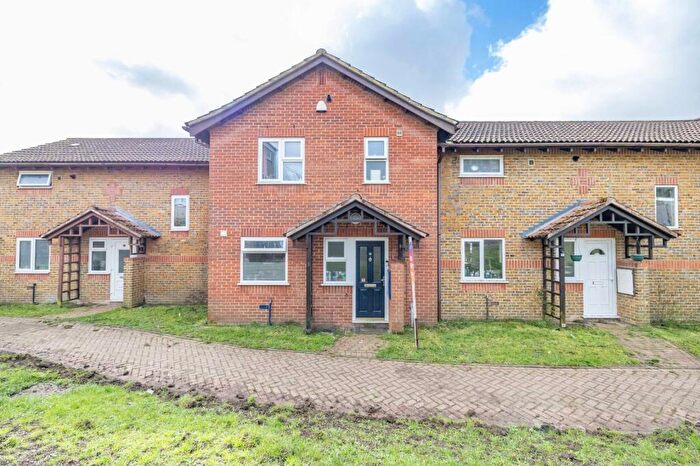 3 Bedroom Terraced House For Sale In Ellisons Walk, Canterbury, Kent, CT1