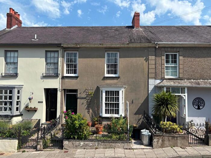 3 Bedroom Town House For Sale In Church Road, Llansteffan, Carmarthen, SA33