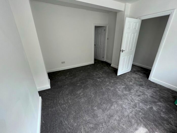 3 Bedroom Terraced House To Rent In Ty'r Felin Street, Mountain Ash, CF45