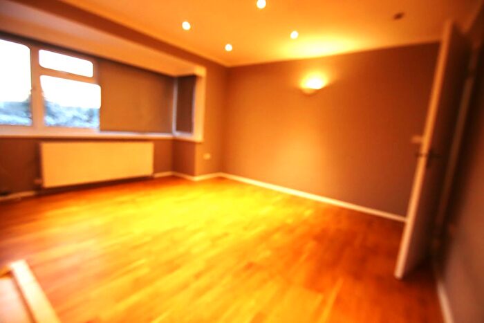 2 Bedroom Maisonette To Rent In , N21