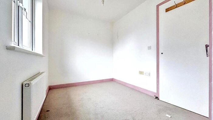 2 Bedroom Terraced House For Sale In Bartholomews Square, Horfield, BS7