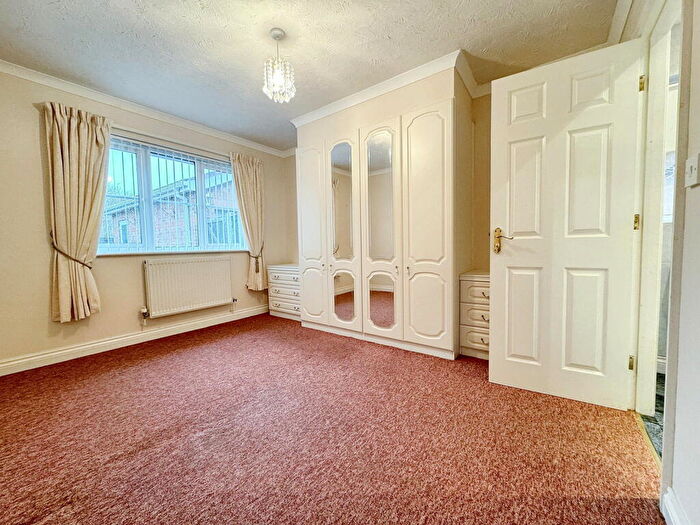 3 Bedroom Detached Bungalow For Sale In Summer Court, Towyn, Conwy, LL22