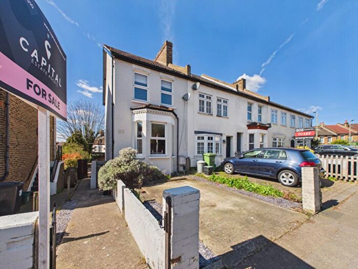 2 Bedroom End Of Terrace House For Sale In Page Heath Villas, Bromley, Kent, BR1