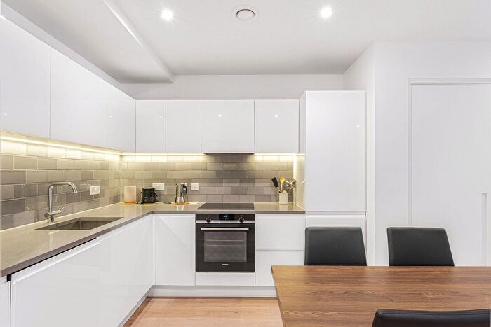 Studio To Rent In Royal Crest Avenue, London, E16