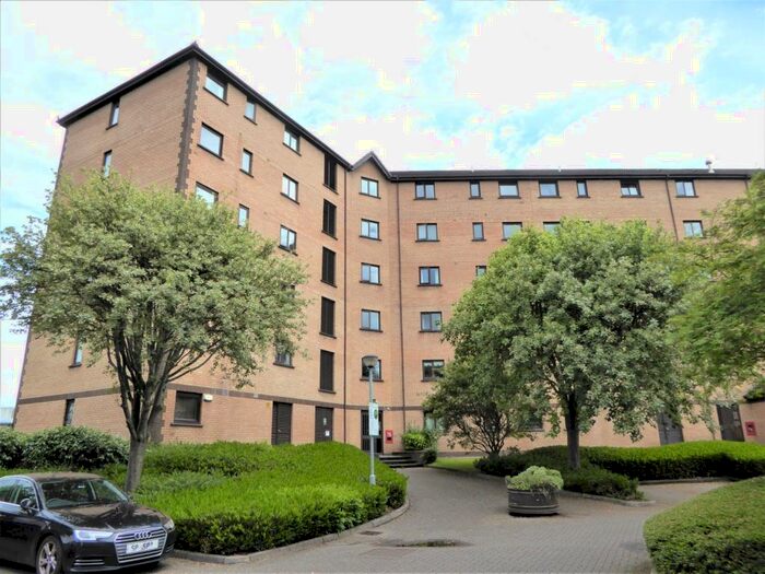 2 Bedroom Flat To Rent In Riverview Place, Glasgow, G5