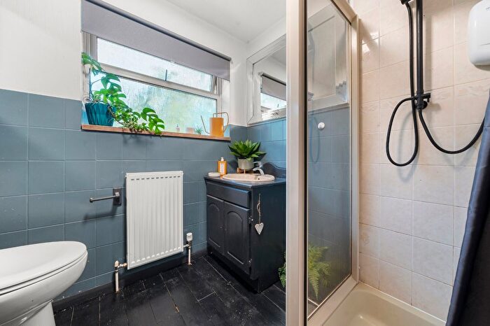 2 Bedroom Bungalow For Sale In Luxford Drive, Crowborough, East Sussex, TN6