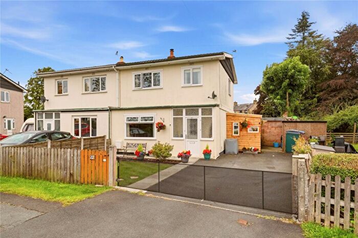 3 Bedroom Semi-Detached House For Sale In Wentcliffe Drive, Earby, Lancashire, BB18