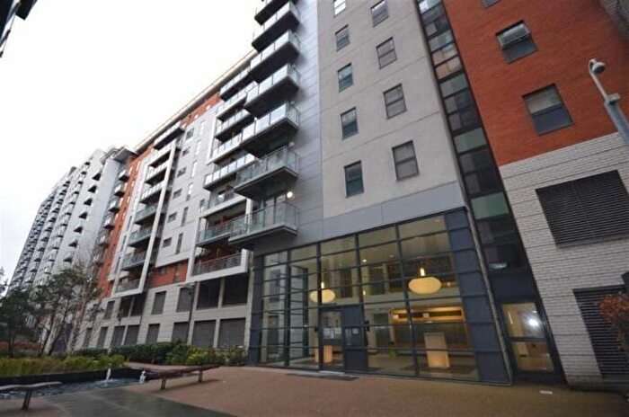 1 Bedroom Apartment To Rent In Barton Place, Greenquarters, Manchester, M4