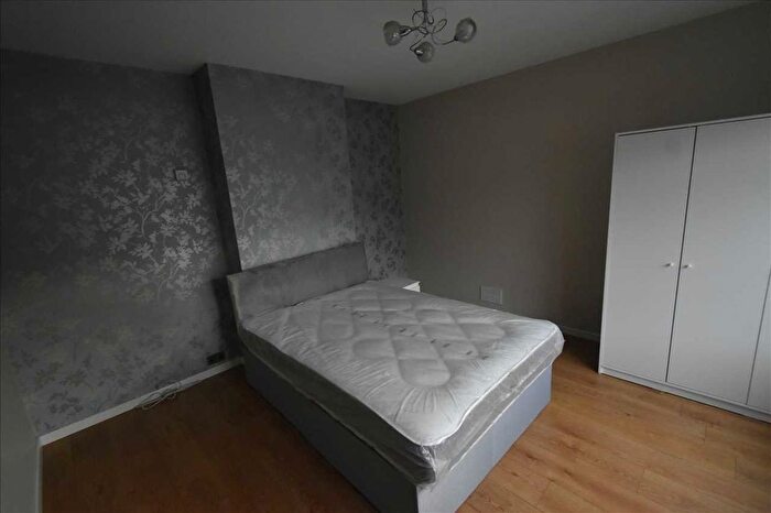 1 Bedroom Property To Rent In Kirby Road, Room, Dartford, DA2