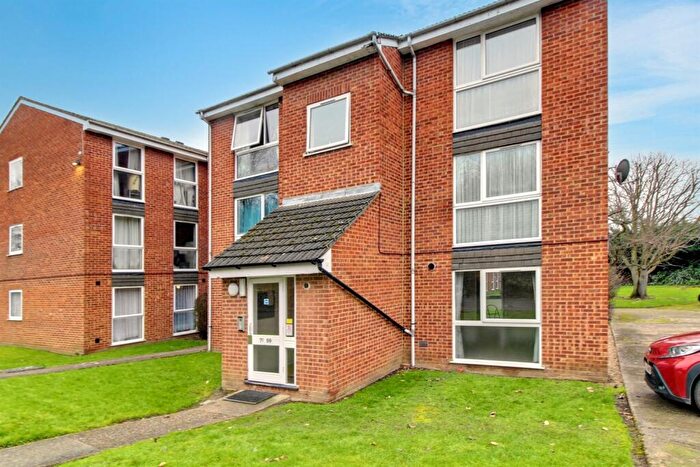 1 Bedroom Flat To Rent In Trinity Street, EN2