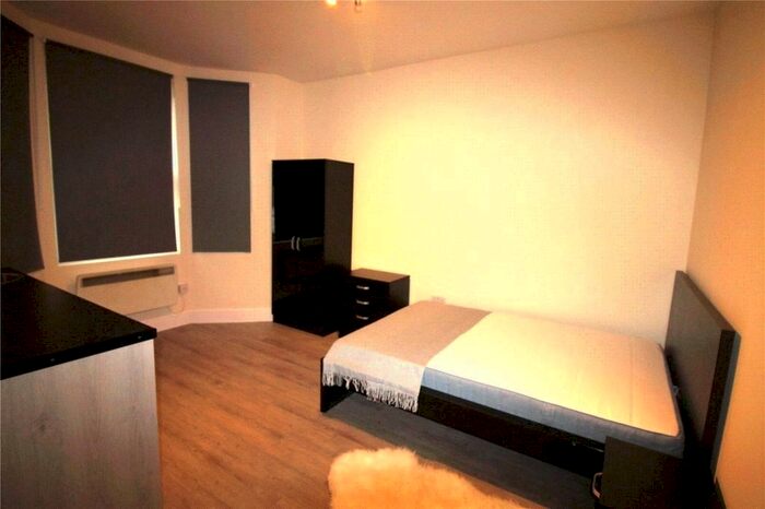 1 Bedroom Studio To Rent In Beaconsfield Road, Southall, UB1