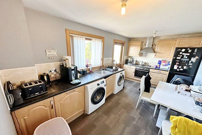 3 Bedroom Semi-Detached House For Sale In , Wellshot Crescent, Kennoway, Leven, KY8