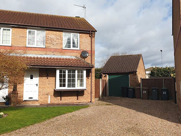3 Bedroom Semi-Detached House To Rent In Pocklington Way, Heckington, NG34