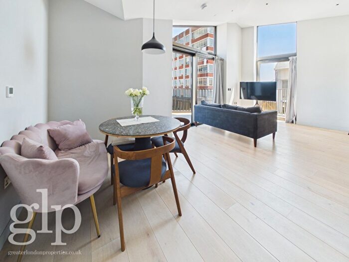 1 Bedroom Flat To Rent In Carnaby Lofts, Ganton Street, Soho, W1F