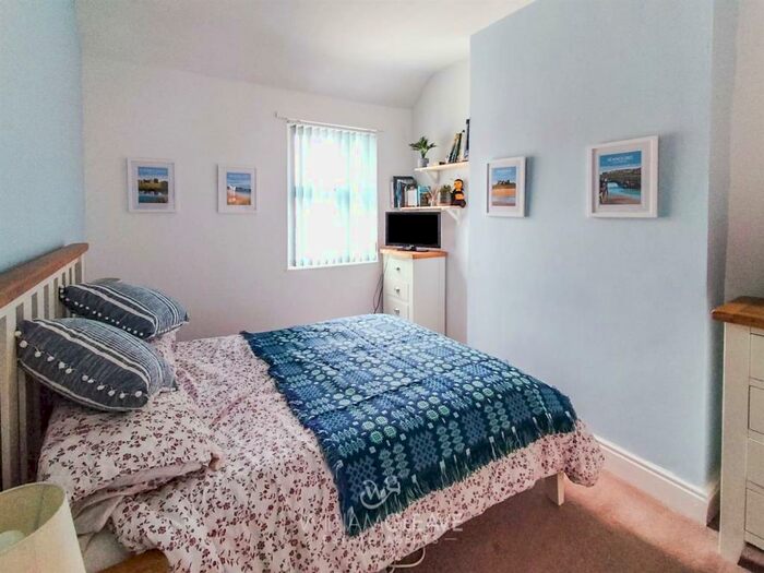 3 Bedroom Terraced House To Rent In Alexandra Road, Llandudno, LL30